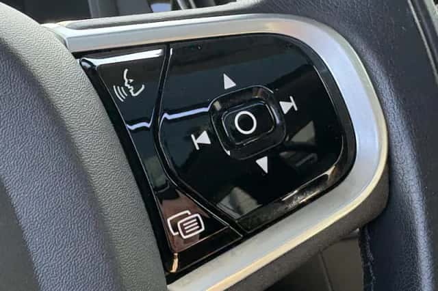 Volvo V60 (2021) thumbnail 24