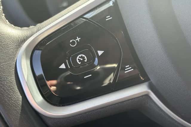 Volvo V60 (2021) thumbnail 27