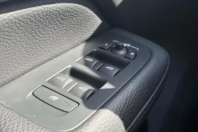 Volvo V60 (2021) thumbnail 28