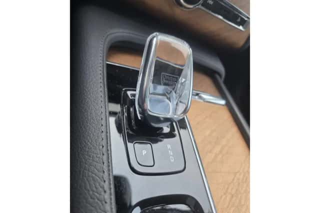 Volvo XC90 (2022) thumbnail 12