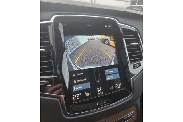 Volvo XC90 (2022) thumbnail 14