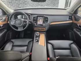 Volvo XC90 thumbnail 3