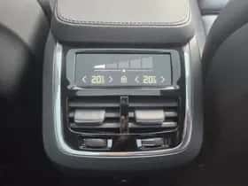 Volvo XC90 thumbnail 27