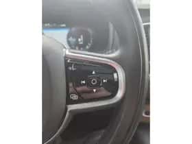 Volvo XC90 thumbnail 9