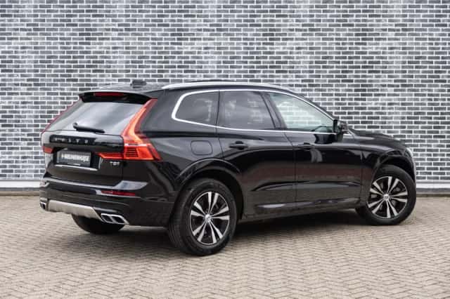 Volvo XC60 (2020) thumbnail 3