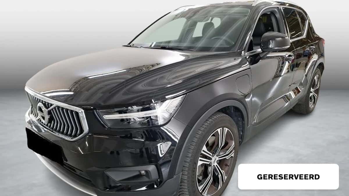 Volvo XC40 — foto 1