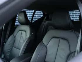 Volvo XC40 (2021) thumbnail 11