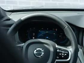 Volvo XC60 thumbnail 9
