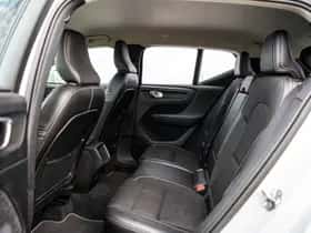 Volvo XC40 thumbnail 20