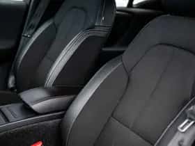 Volvo XC40 thumbnail 6
