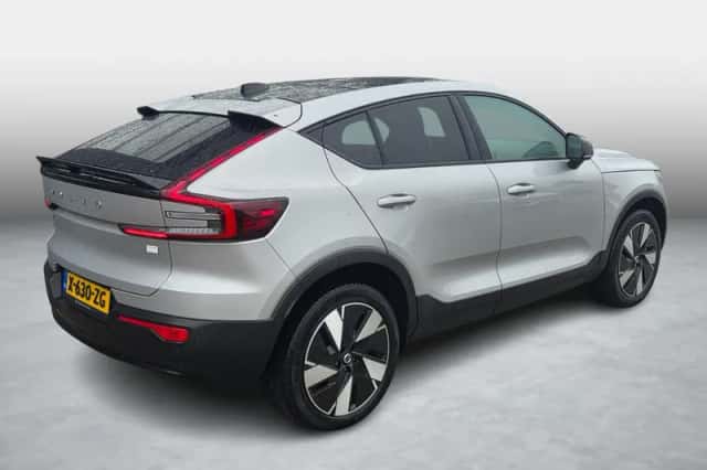 Volvo C40 (2023) thumbnail 2