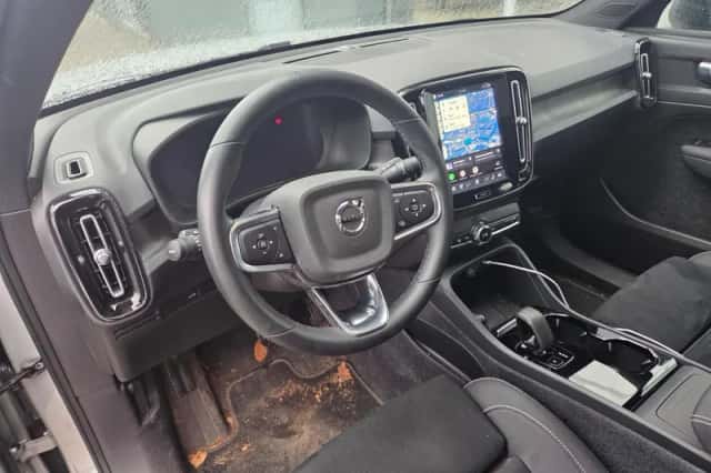 Volvo C40 (2023) thumbnail 5