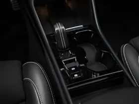 Volvo XC40 thumbnail 15