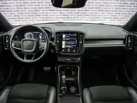 Volvo XC40 thumbnail 9