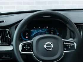 Volvo XC60 (2025) thumbnail 12