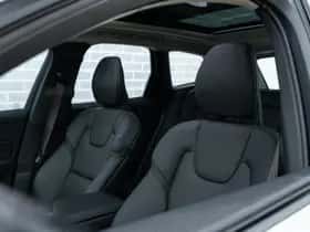 Volvo XC60 (2025) thumbnail 6