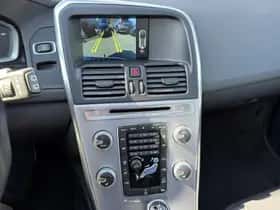 Volvo XC60 thumbnail 11