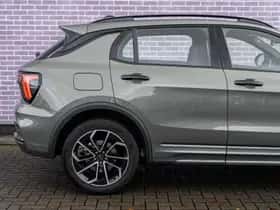 Lynk & Co 01 thumbnail 9