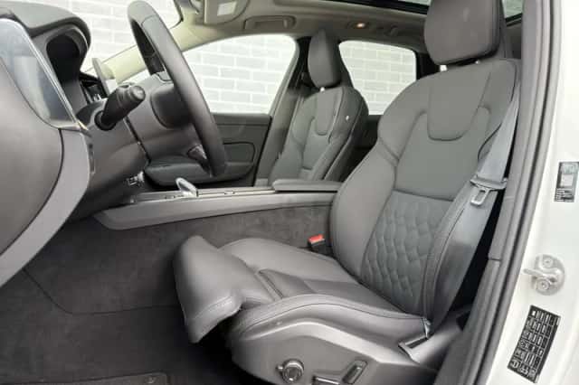 Volvo XC60 (2026) thumbnail 5