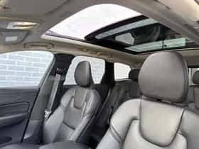 Volvo XC60 thumbnail 5