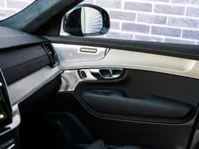Volvo XC90 thumbnail 31