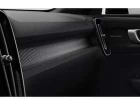 Volvo EX40 thumbnail 13
