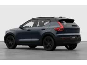 Volvo EX40 thumbnail 3