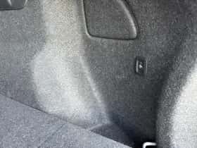 Volvo EX40 thumbnail 16