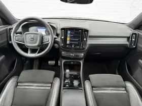 Volvo XC40 thumbnail 9