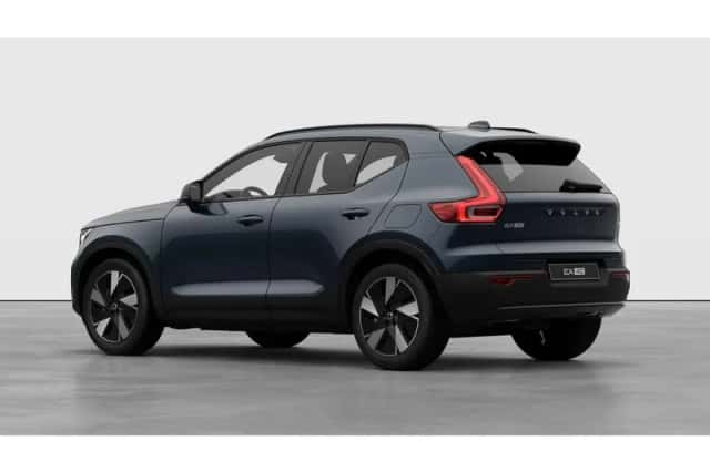 Volvo EX40 (2026) thumbnail 3