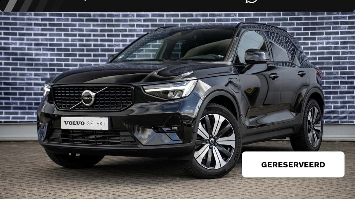 Volvo XC40 — foto 1