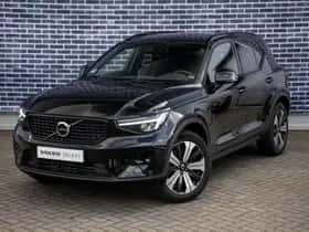 Volvo XC40 thumbnail 6