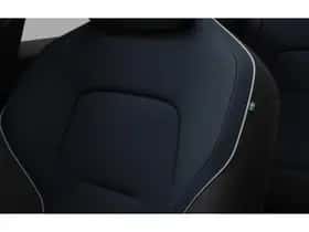 Volvo EX30 thumbnail 8