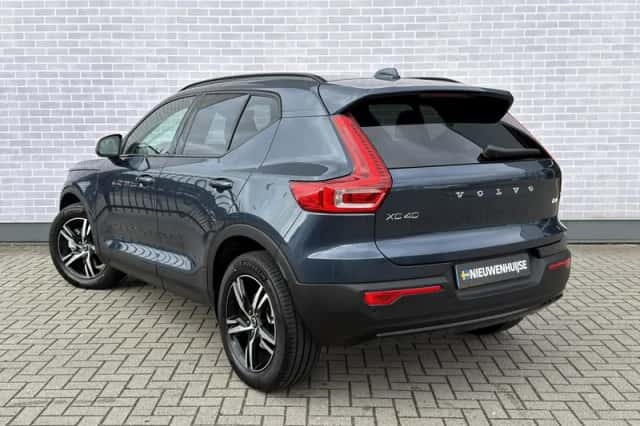 Volvo XC40 (2026) thumbnail 3