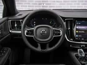 Volvo V60 (2026) thumbnail 3