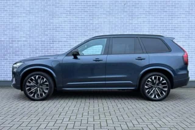 Volvo XC90 (2026) thumbnail 2