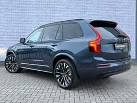 Volvo XC90 thumbnail 3