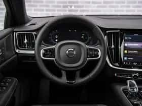Volvo V60 (2026) thumbnail 3