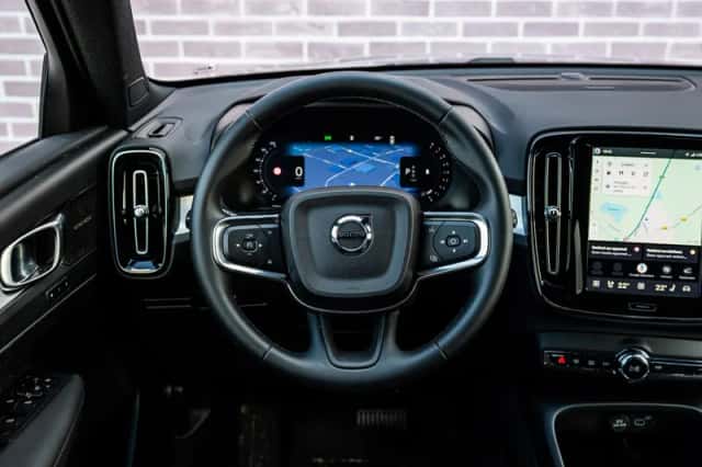 Volvo XC40 (2026) thumbnail 3