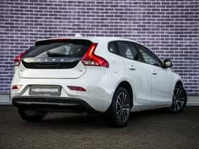 Volvo V40 thumbnail 2