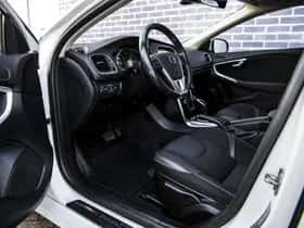 Volvo V40 thumbnail 16