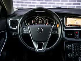 Volvo V40 thumbnail 3