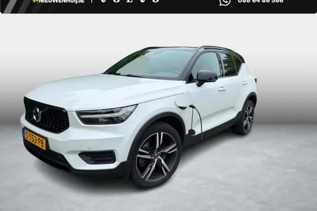 Volvo XC40 (2020) thumbnail 1