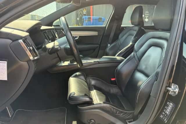 Volvo V90 (2018) thumbnail 6