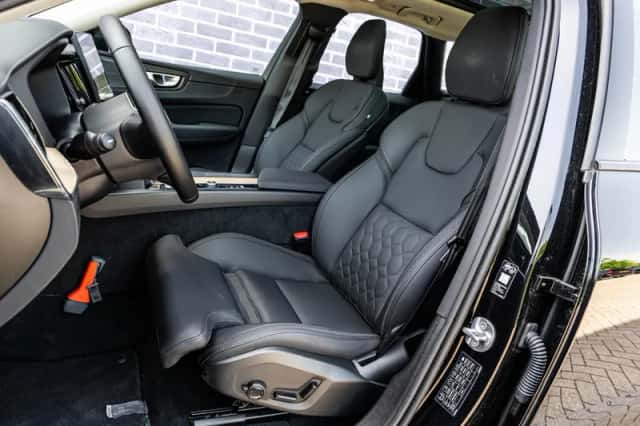 Volvo XC60 (2026) thumbnail 5