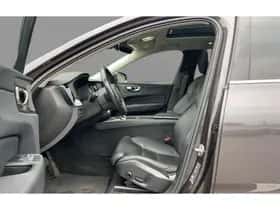 Volvo XC60 thumbnail 4