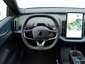 Volvo EX30 (2024) thumbnail 7