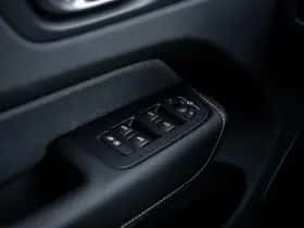 Volvo XC60 thumbnail 18