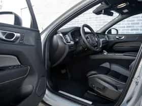 Volvo XC60 thumbnail 21