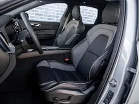 Volvo XC60 thumbnail 6